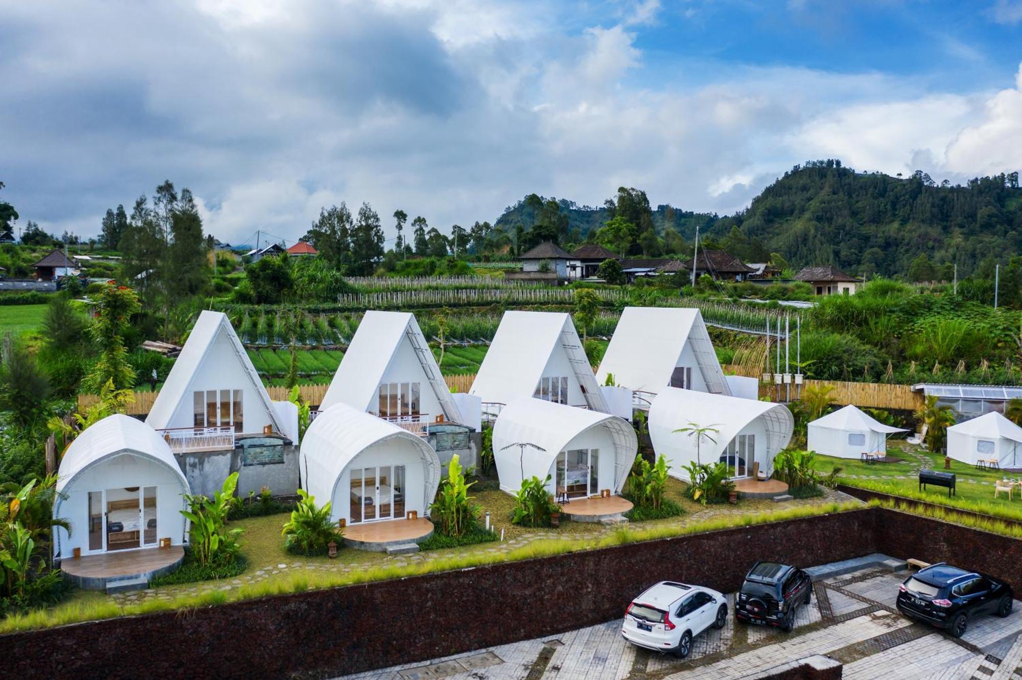 The Dewi Kintamani Luxury Glamping And Natural Hotspring Exterior photo