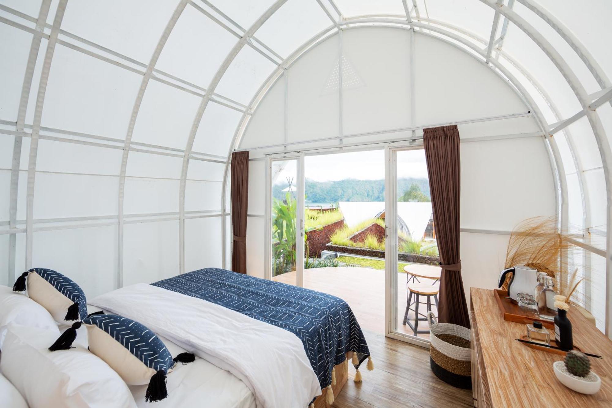 The Dewi Kintamani Luxury Glamping And Natural Hotspring Exterior photo
