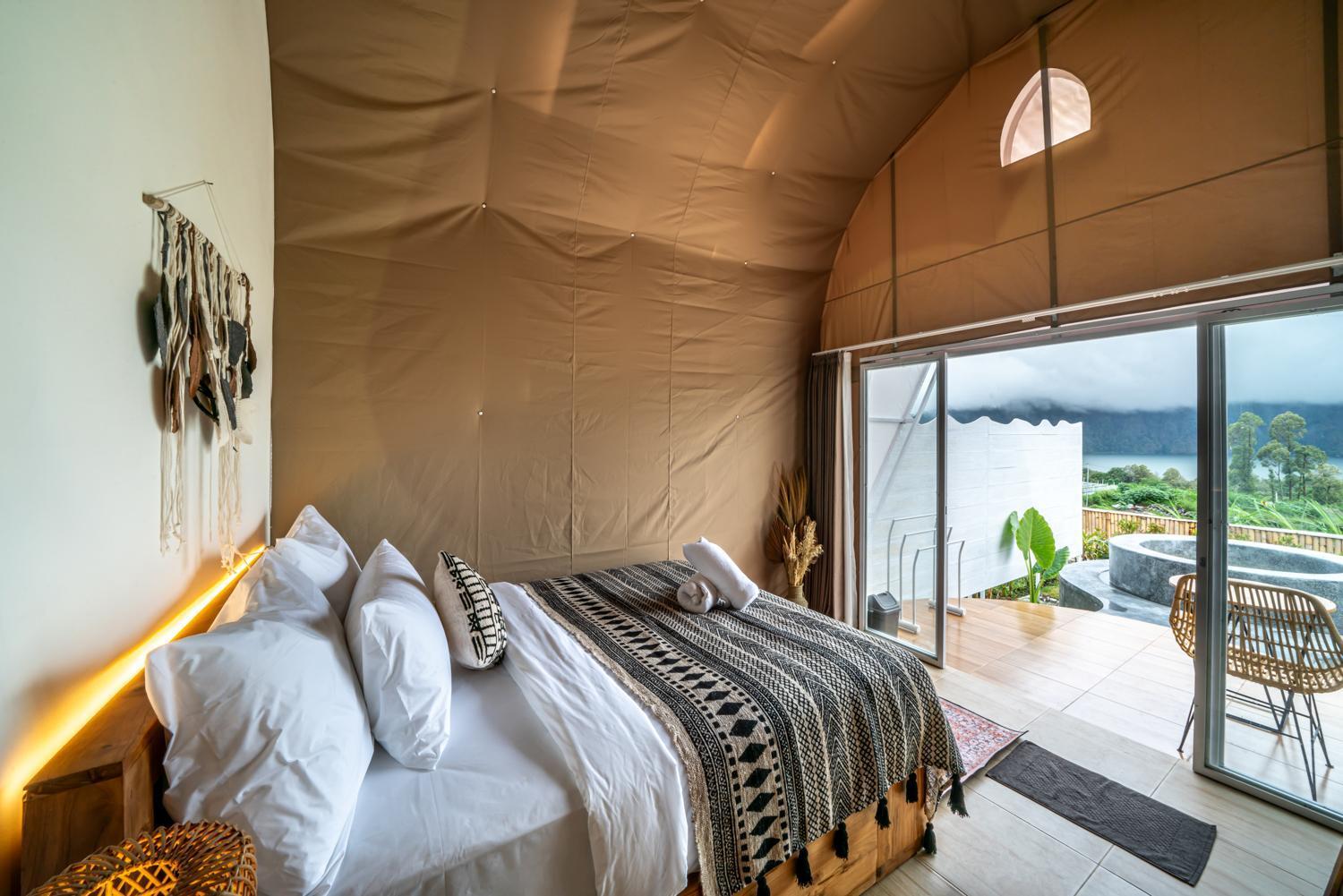 The Dewi Kintamani Luxury Glamping And Natural Hotspring Exterior photo